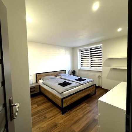 Modern Apartment In City Centre Banská Bystrica Exterior photo